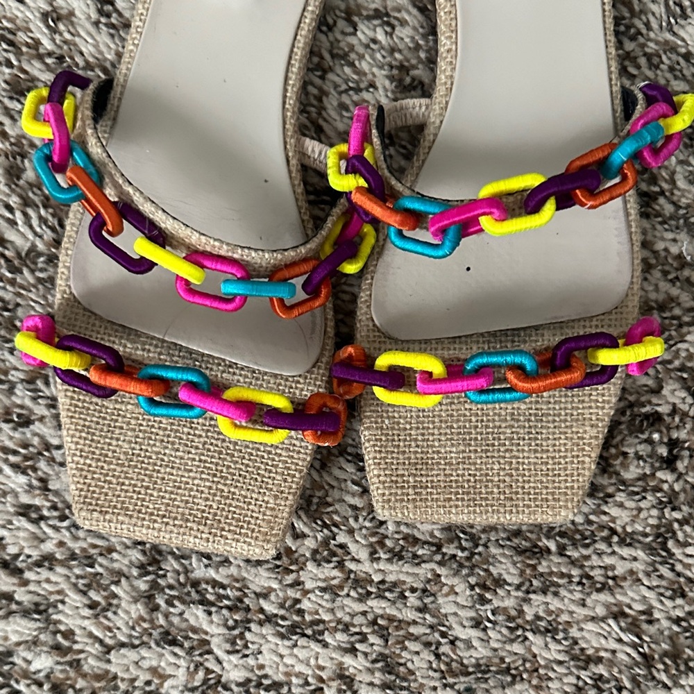 Colorful Chain Sandals - Picture 2 of 2